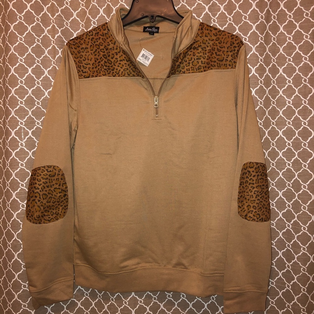 Brand New Leopard pullover!